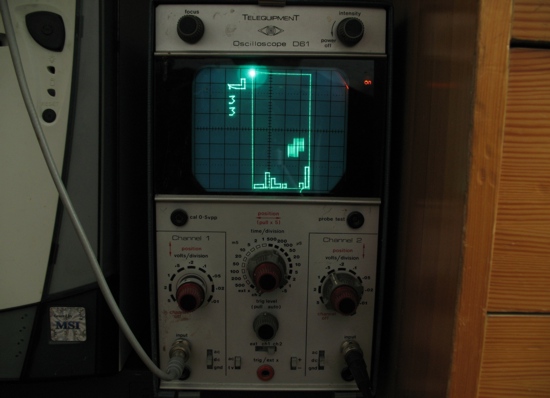 scopetris tetris on Telequipment D-61 analog oscilloscope