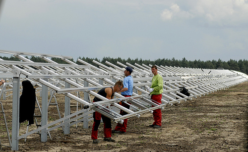 Солнечная электростанция Либерозе с высоты человеческого роста
