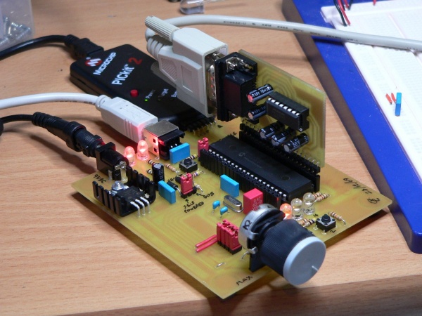 RS232 board connected to the PICDEM FS USB mini board