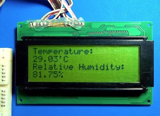 Atmega8 measures ambient temperature and relative humidity using HSM-20G sensor