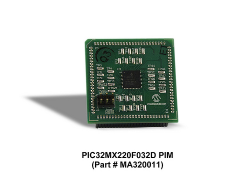 MA320011 - PIC32MX220F32D Plug-in Module