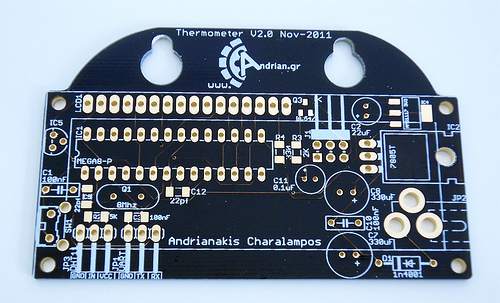 Внешний изготовленной печатной платы для термометра дом-улица на AVR
