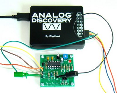 Подключение цифрового осциллографа Analog Discovery к плате ИК сенсора для изучения формы сигналов в различных точках схемы 