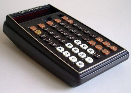 Инженерный калькулятор Commodore