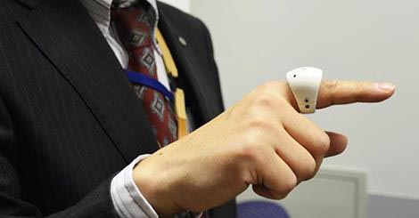 Smart ring allows wearer to 