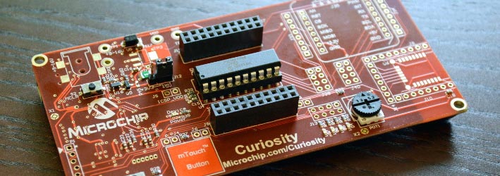 Microchip Curiosity - великолепная новая отладочная плата с 8-битным микроконтроллером