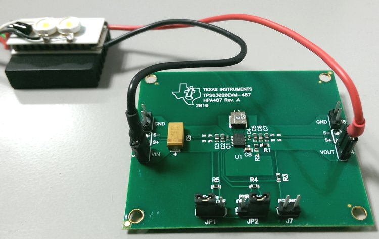 Simple Single-Chip Circuit Heats/Cools Laser's TEC