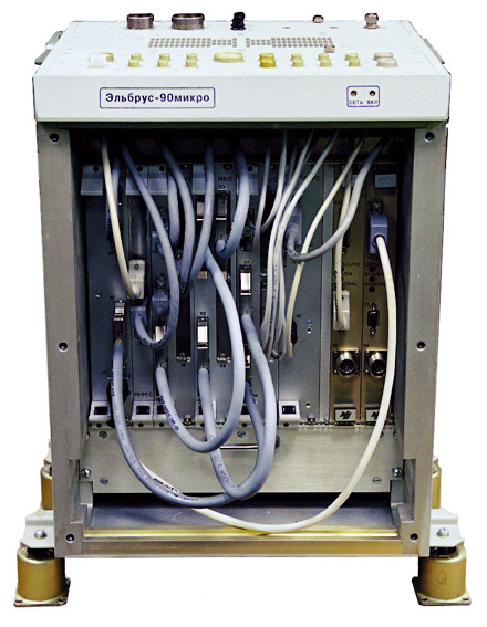 Компьютер «Эльбрус-90 микро» на базе процессоров МЦСТ в защищенном исполнении для жестких условий эксплуатации