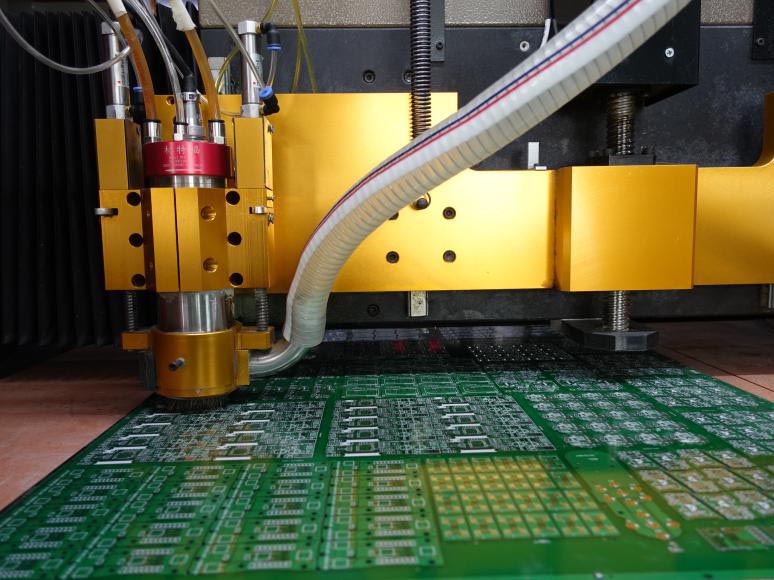 Процесс производства печатных плат на заводе JLCPCB