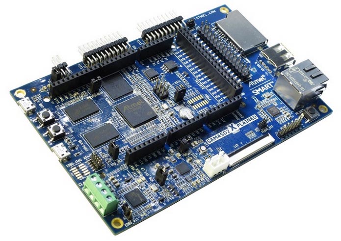 SAMA5D2 Xplained Ultra board can be used for AWS Greengrass designs.