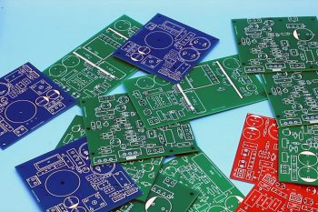 Solder masks can have different colors