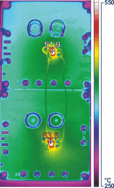 Thermal image of two paralleled LT3094s.