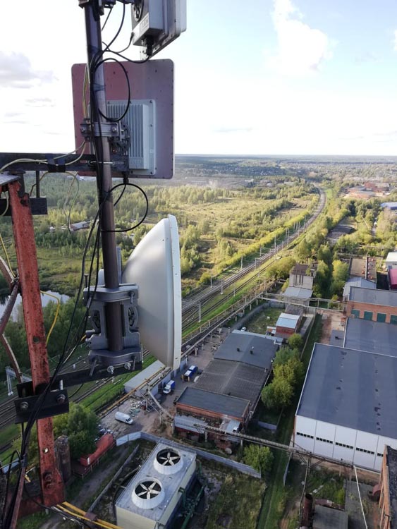 Infinet Wireless makes furthest wireless link in millimeter band