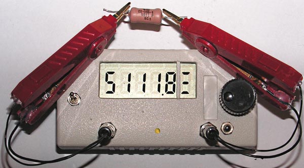 Измерения (первый диапазон) сопротивлений резисторов номиналом: (a) - 5.11 Ом 1% (С2-29В-1), (б) - 0.15 Ом 1% (С5-16МВ 1 Вт).
