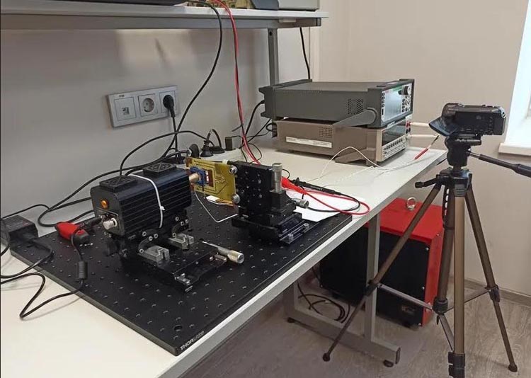 Разработан дешевый пленочный детектор терагерцового излучения