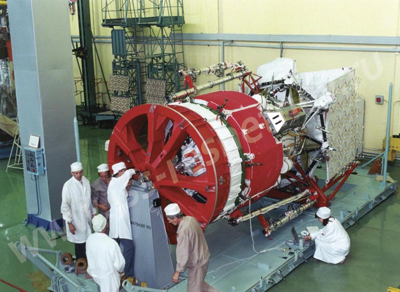 Юбилей запуска первого спутника «Экран-М»