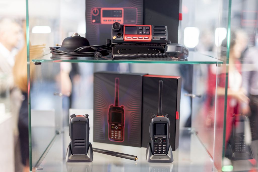 «Росэлектроника» представляет помехозащищенную цифровую радиоаппаратуру на выставке «Госзаказ»