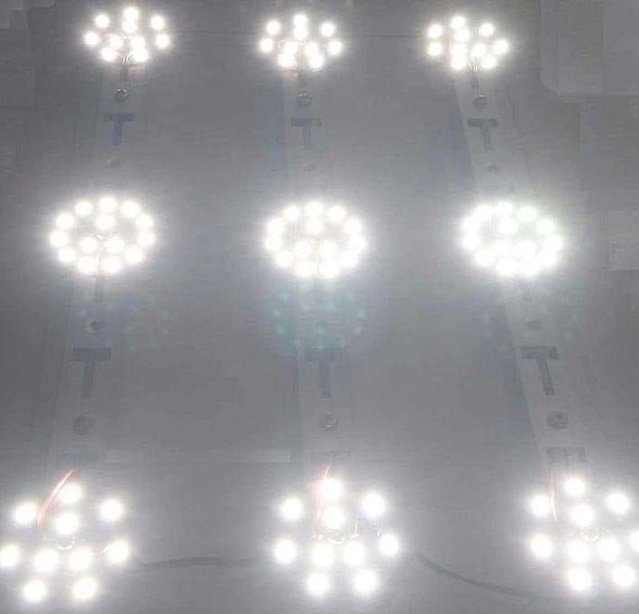 Lamps L1, L2, and L3 provide constant light output using the PV-pushback-effect.