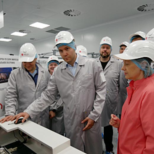 Микрон расширяет сборочное производство микросхем