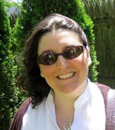 Suzanne Deffree