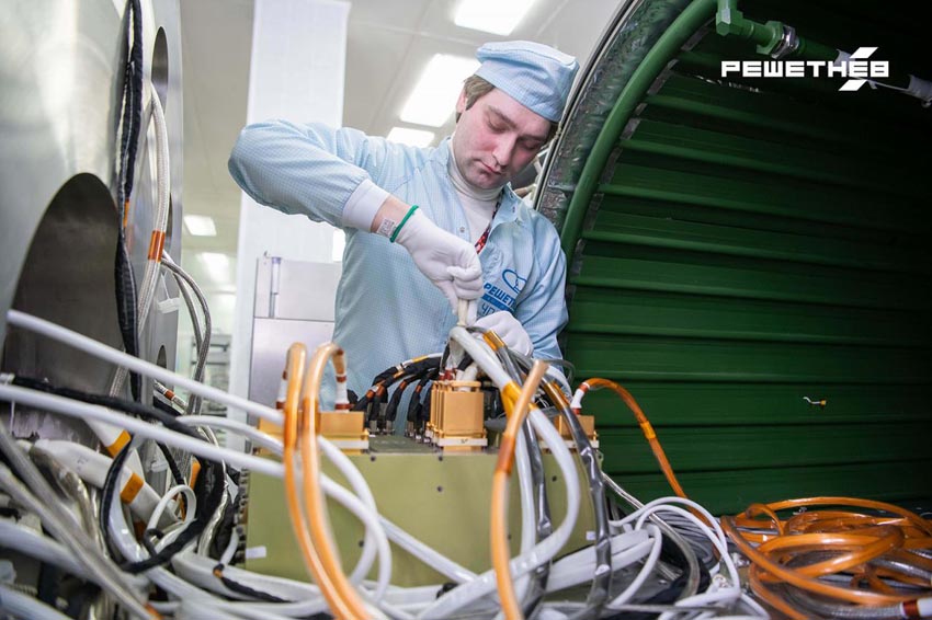 Энергопреобразующий прибор нового поколения