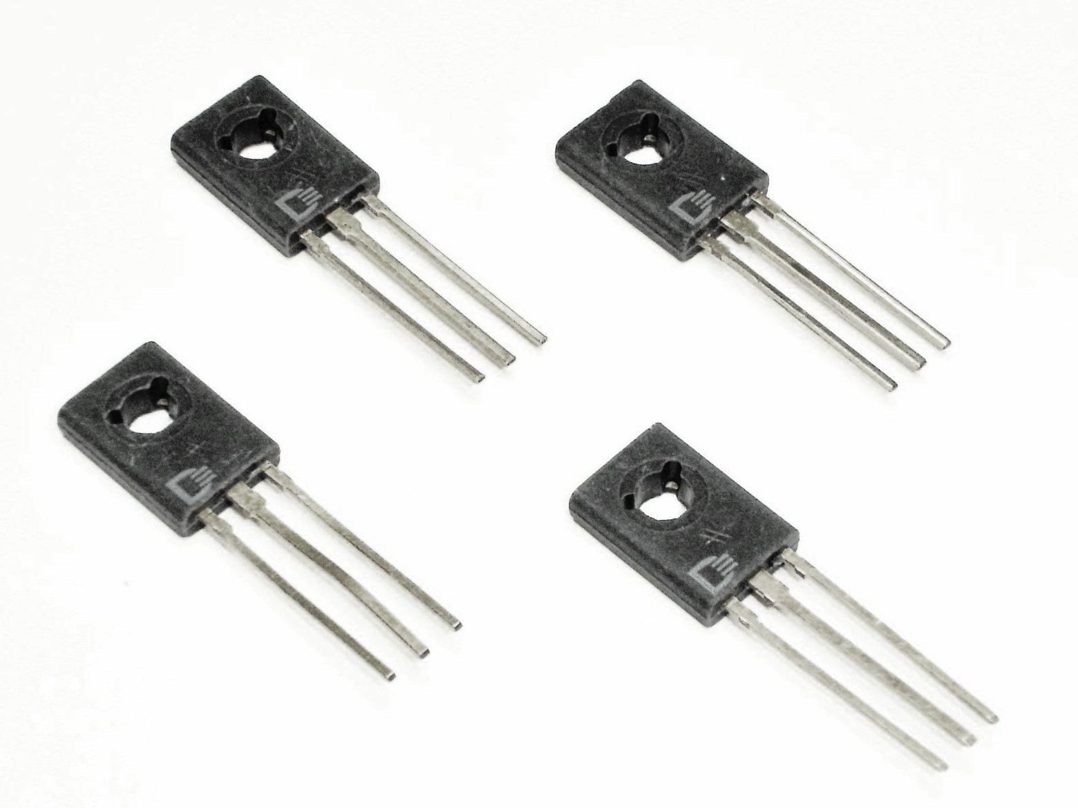 Datasheet Digitron Semiconductors 2N6240