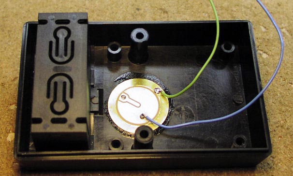 Piezoelectric tap switch