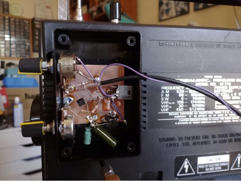 In this photograph of the BFO attached to the SW60, the top control is BFO level and off, the bottom is BFO pitch, and T1 is the metal can on the right.