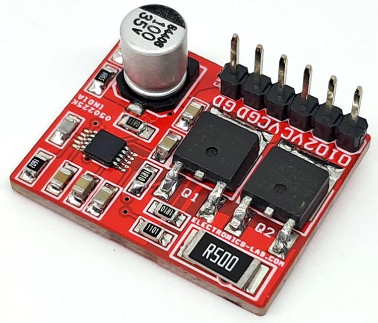Push-pull voltage mode PWM controller